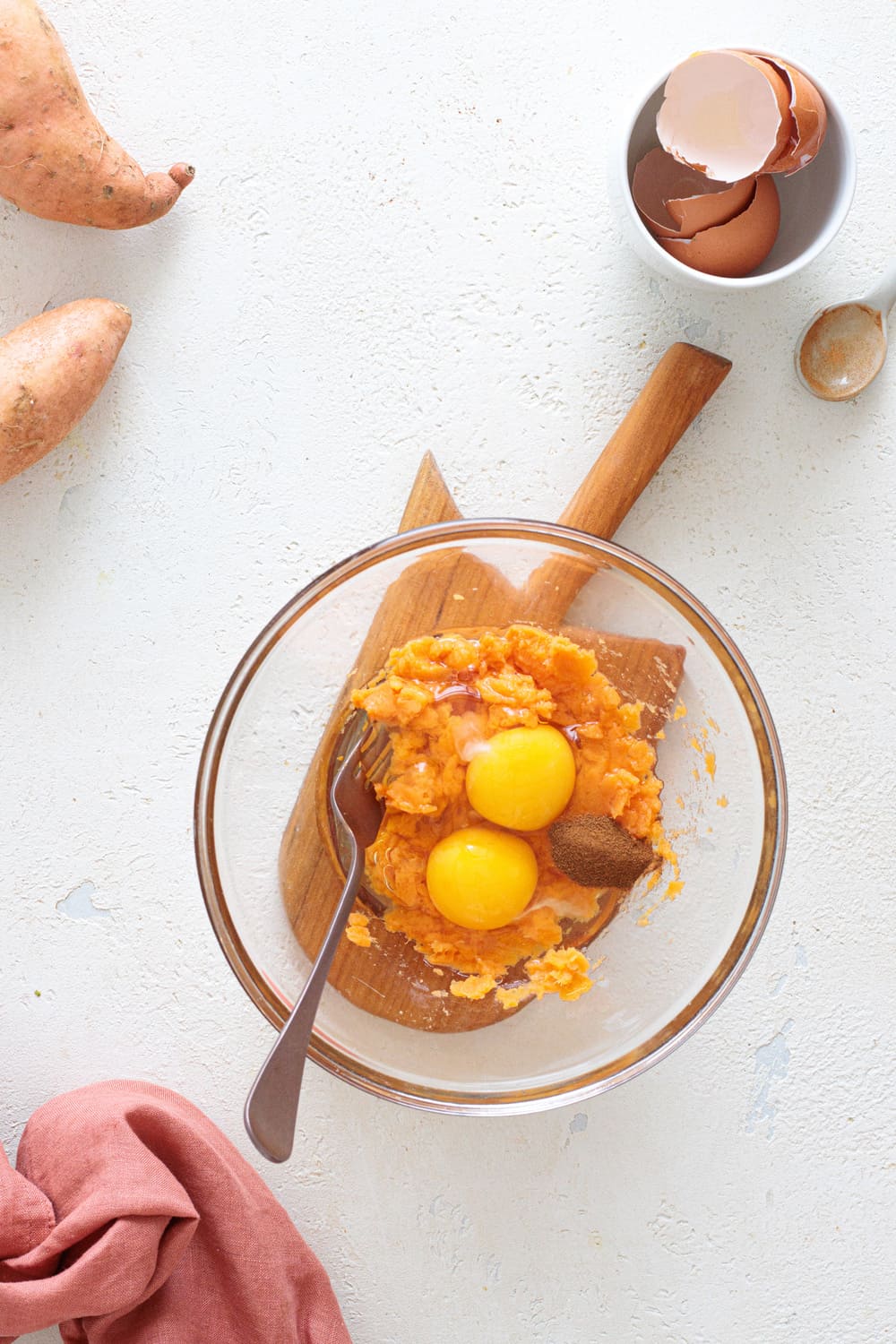 Add a pinch of cinnamon (optional)
