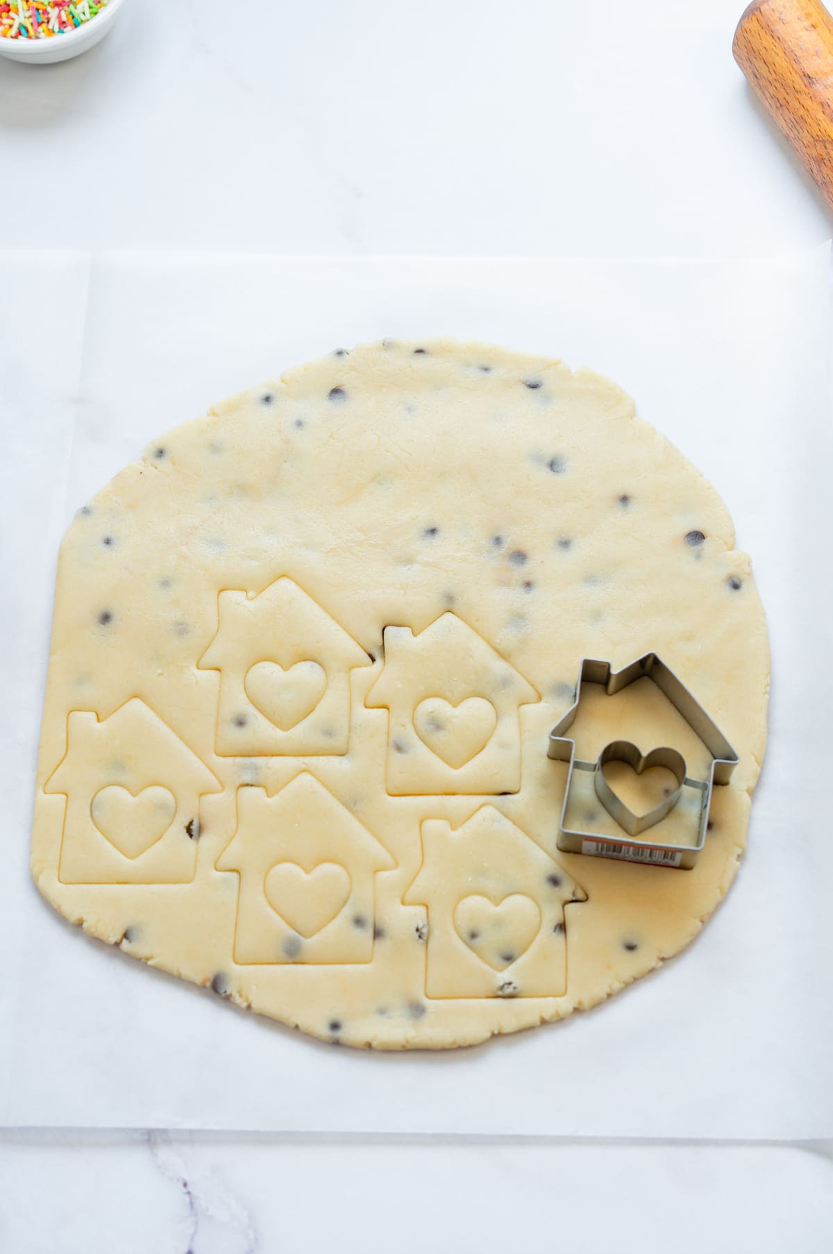 Cut out cookies with your favorite shapes.