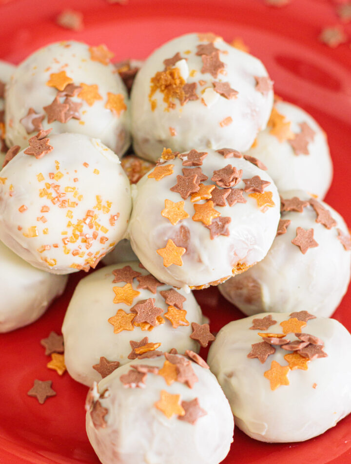 3-Ingredient Gingerbread Truffles