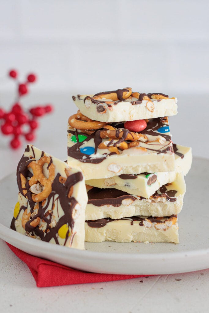4-Ingredient White Chocolate Pretzel Bark with pretzels and M&M’s.
