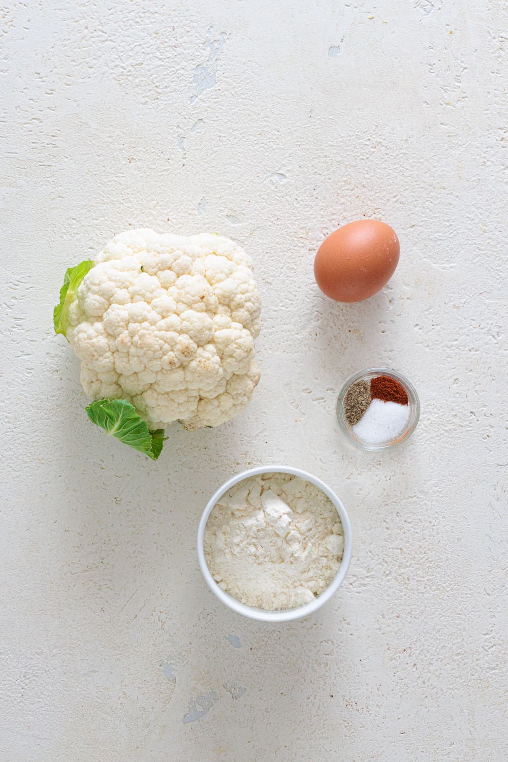 Ingredients for the cauliflower pizza crust