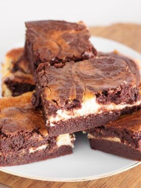 Fudgy Cheesecake Brownies