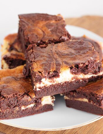 Fudgy Cheesecake Brownies