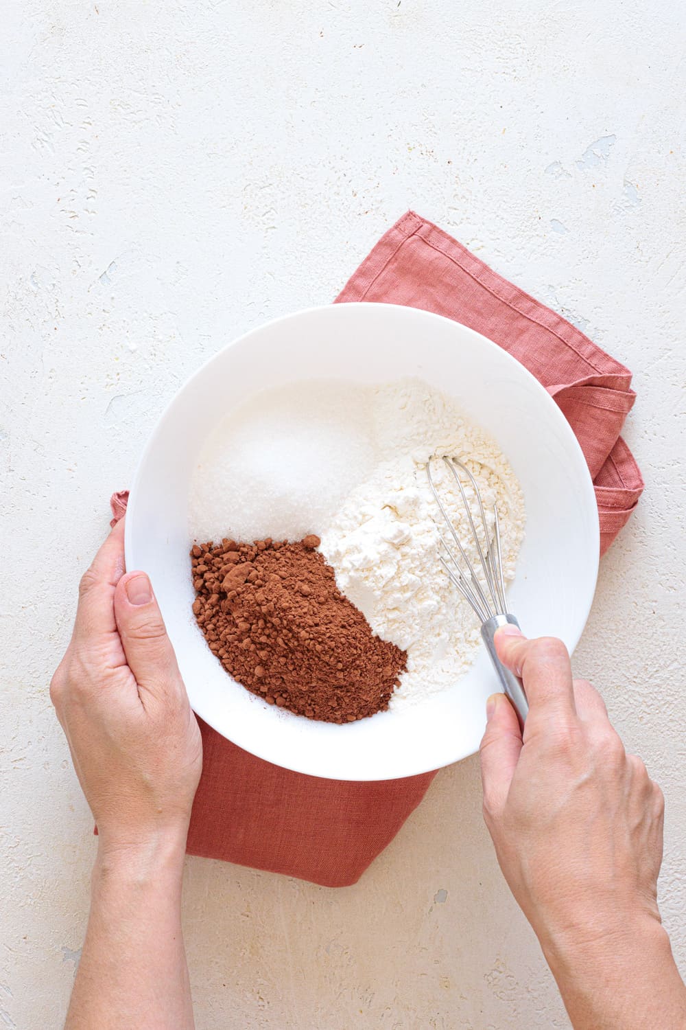 Mix the dry ingredients in a bowl.