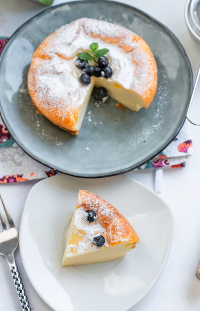 3-Ingredient Greek Yogurt Cake
