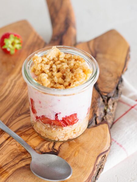 Easy Frozen Strawberry Dessert
