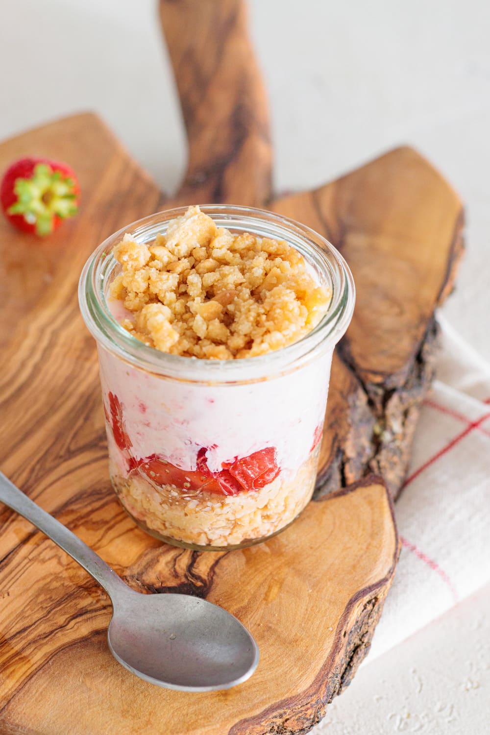 Easy Strawberry Frozen Dessert