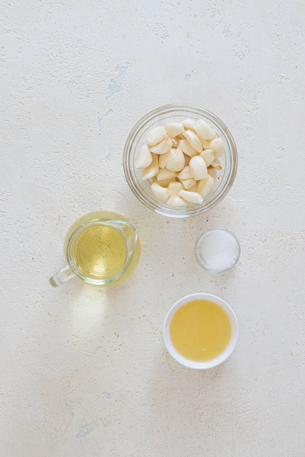 Ingredients for Toum